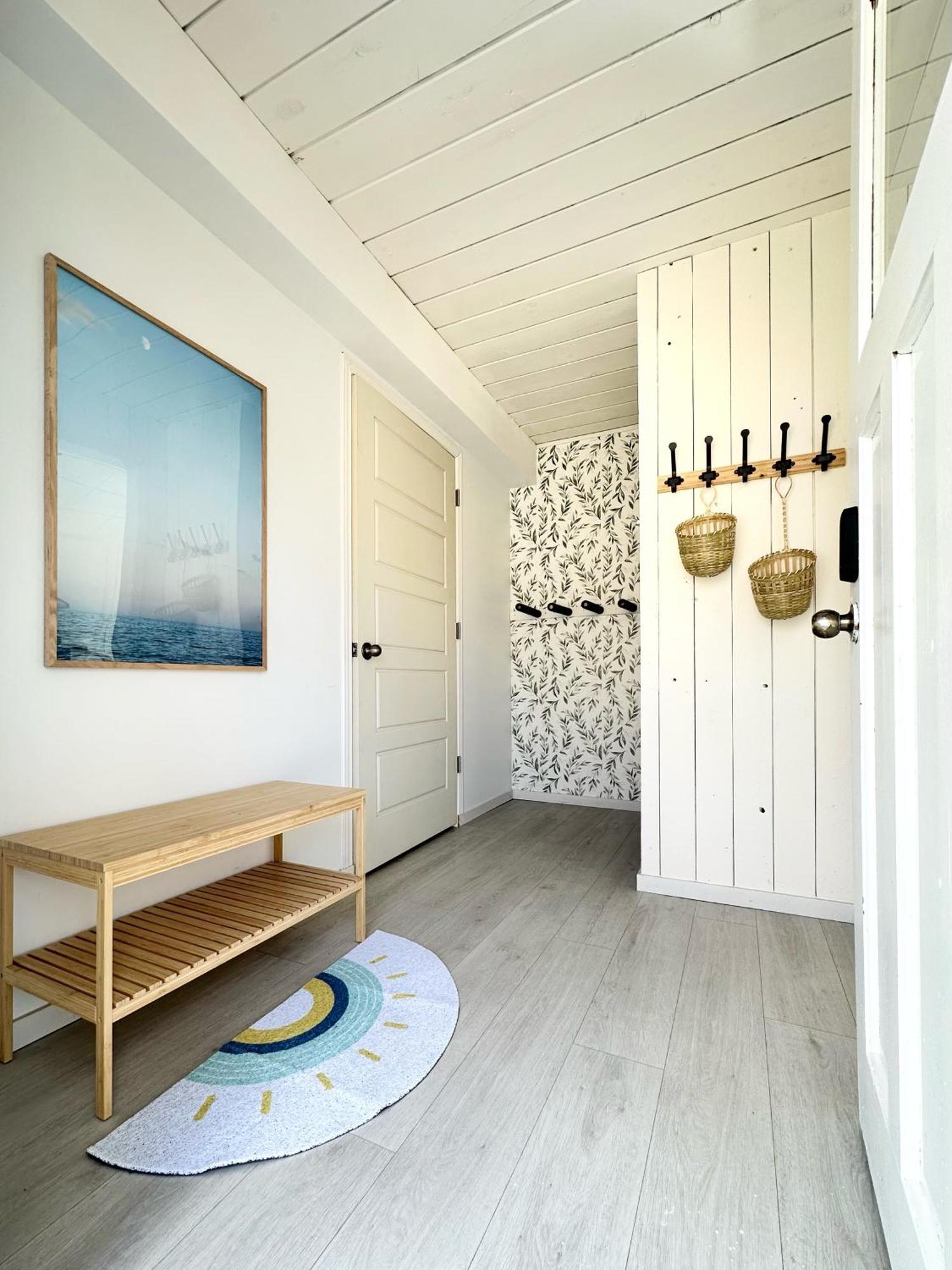 Blissful Oceanfront Cottage In Port Mouton Exterior photo